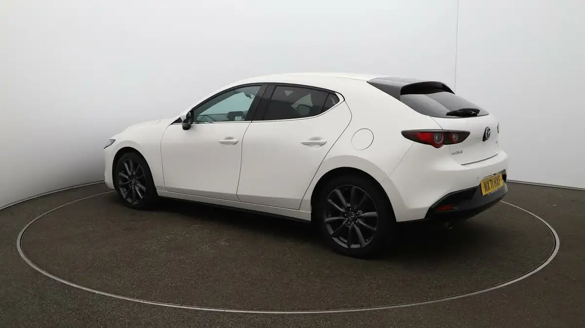 2022-mazda-mazda3-20-sport-lux-122ps-hatchback-5d-auto-big-27