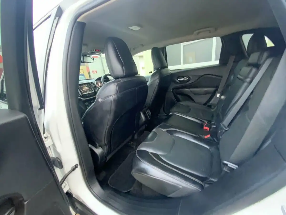 2014-jeep-cherokee-20crd-limited-168bhp-4wd-ss-auto-big-34