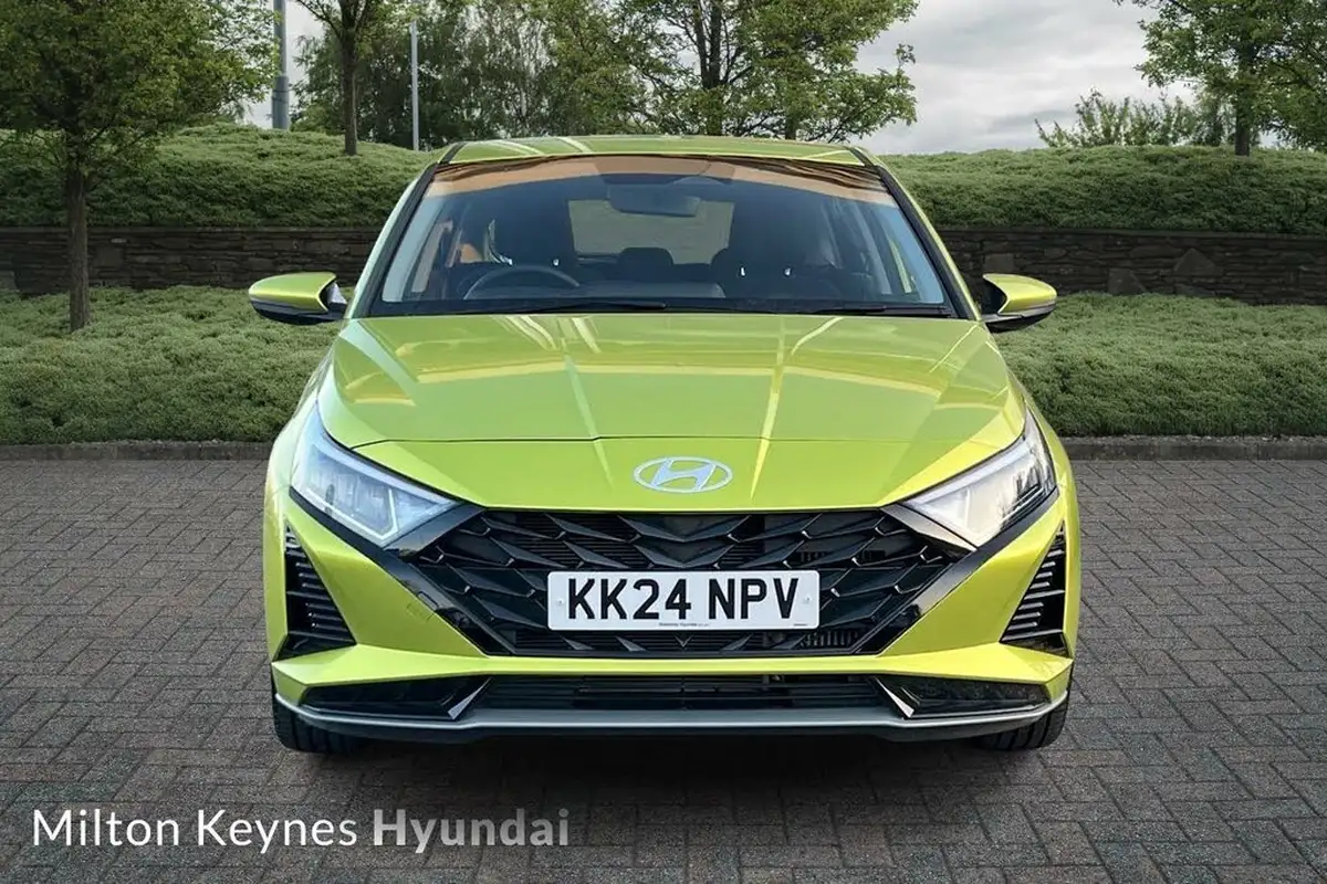 2024-hyundai-i20-10-t-gdi-advance-big-1