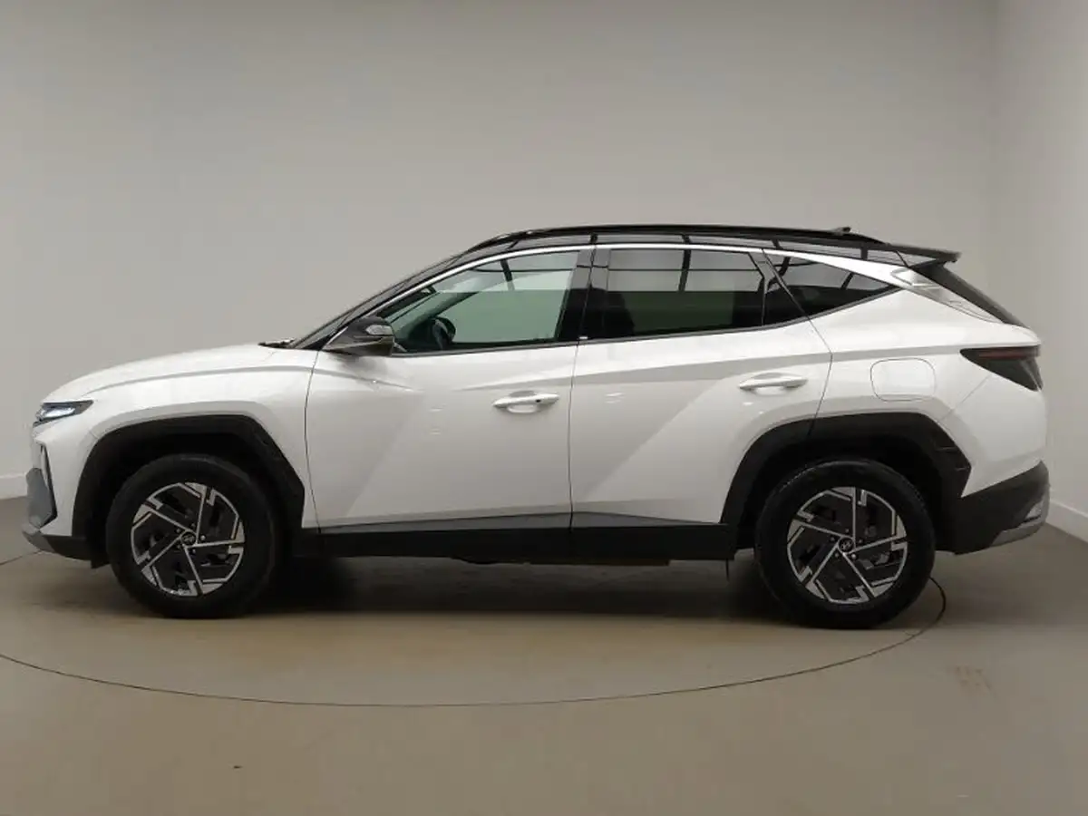 2024-hyundai-tucson-16-t-gdi-premium-252ps-4wd-phev-two-tone-roof-auto-big-3