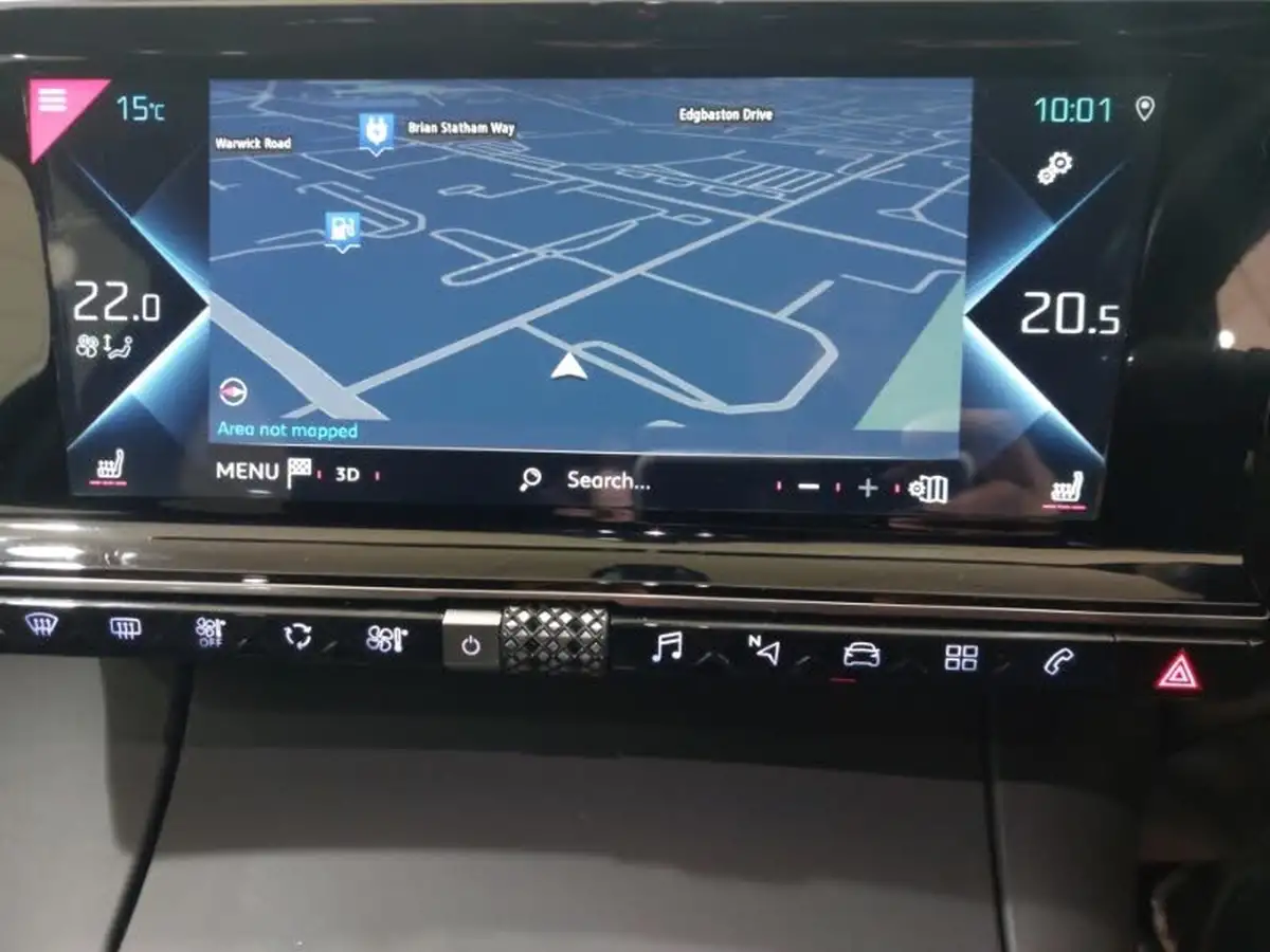 2022-ds-ds-7-crossback-e-tense-opera-300ps-4x4-big-9
