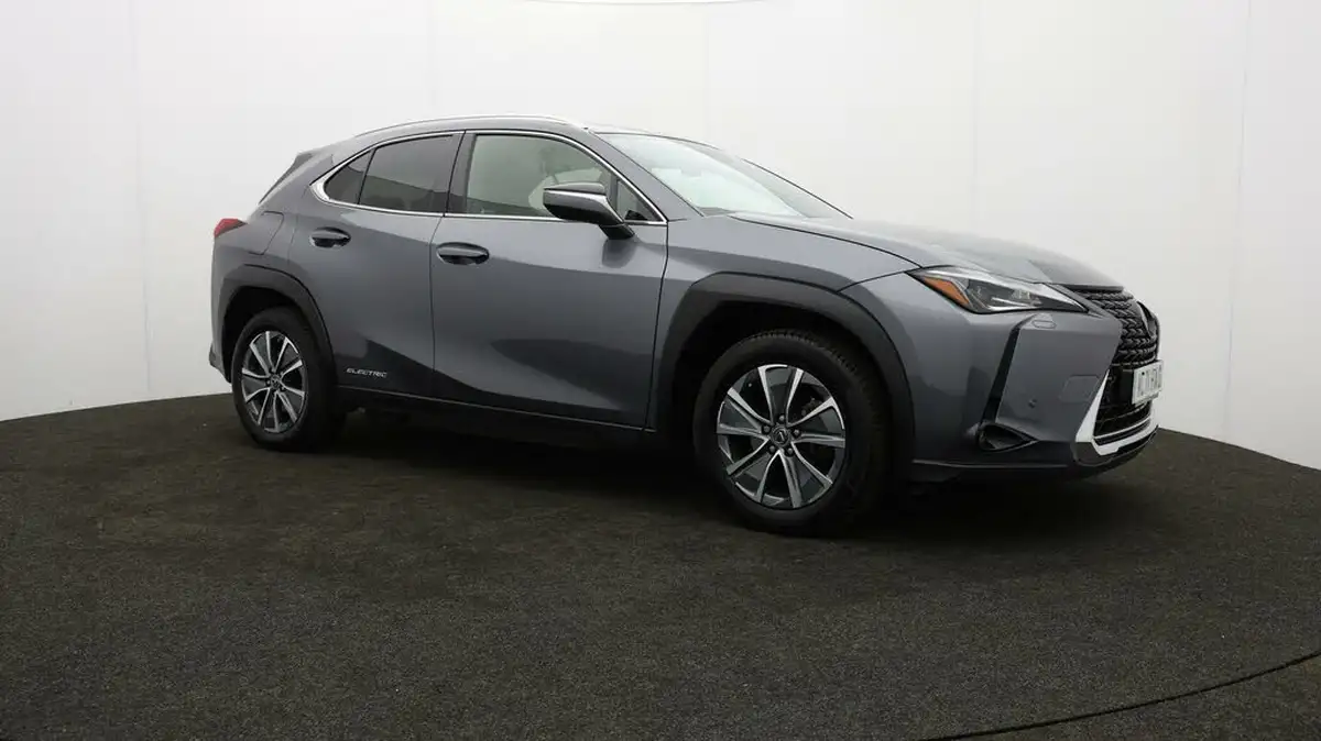 2021-lexus-ux-300e-e-ux-big-43