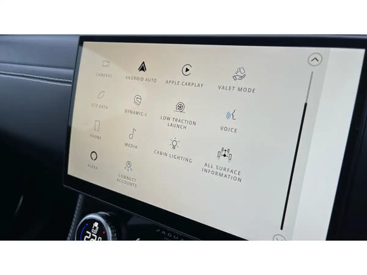 2024-jaguar-f-pace-20-d200-r-dynamic-hse-black-big-25