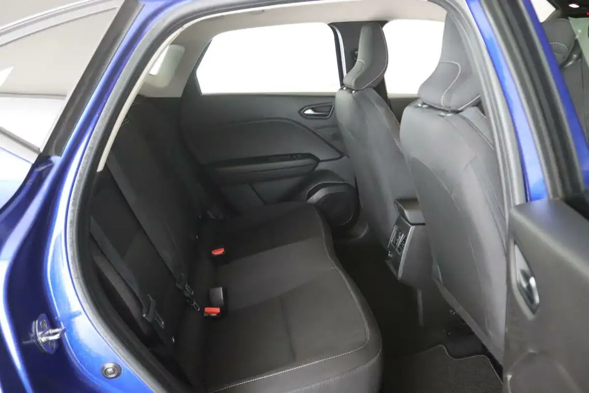 2021-renault-captur-13-tce-iconic-130bhp-edc-auto-big-12