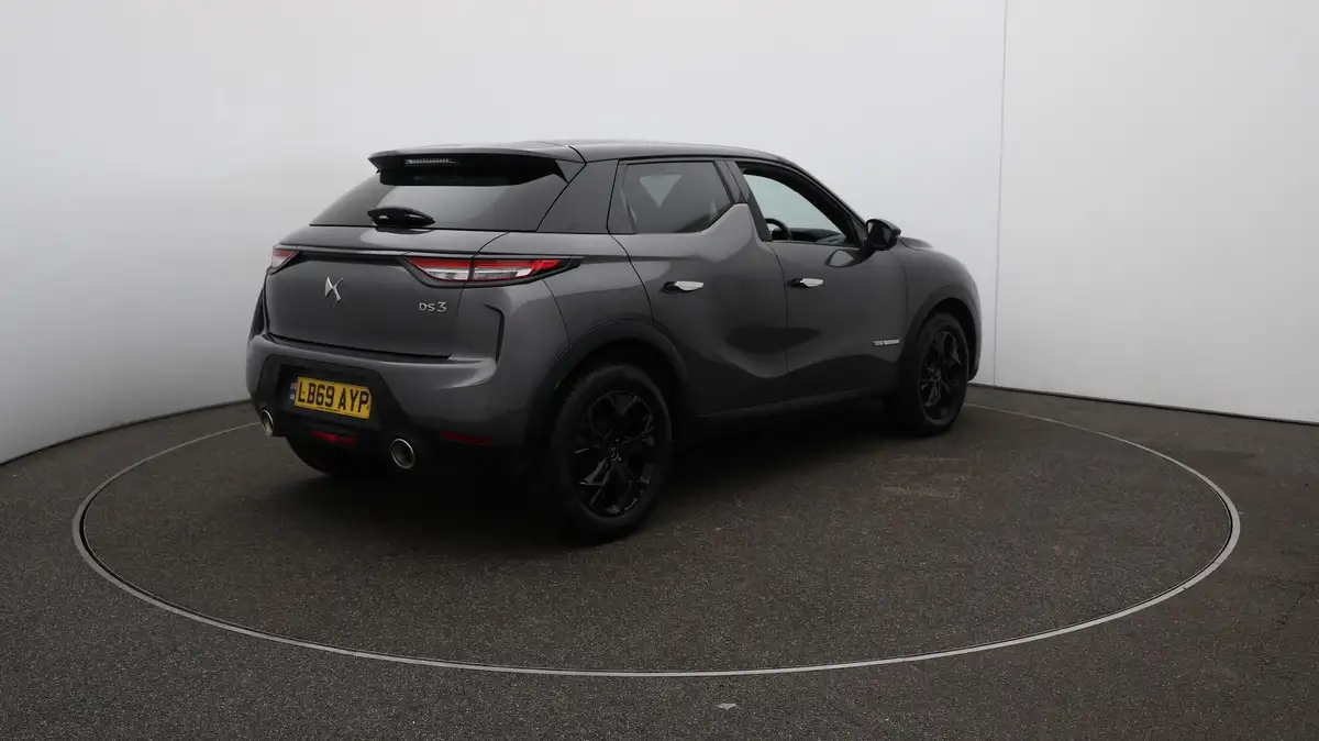 2019-ds-ds-3-crossback-12-puretech-performance-line-155ps-eat8-big-47