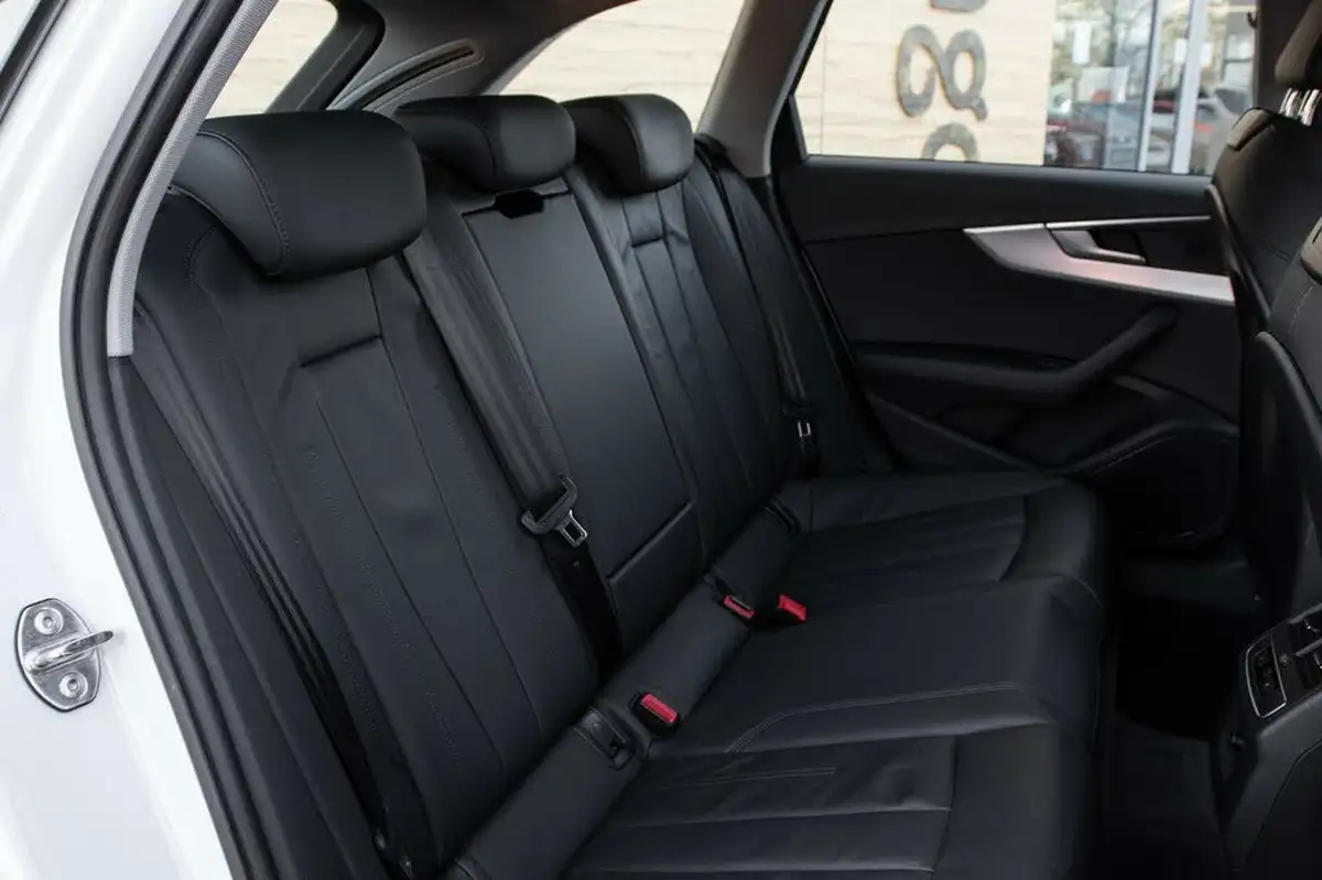 2019-audi-a4-avant-20-40-tfsi-sport-big-36