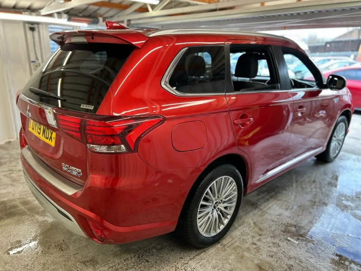 2019-mitsubishi-outlander-24-4h-phev-big-4