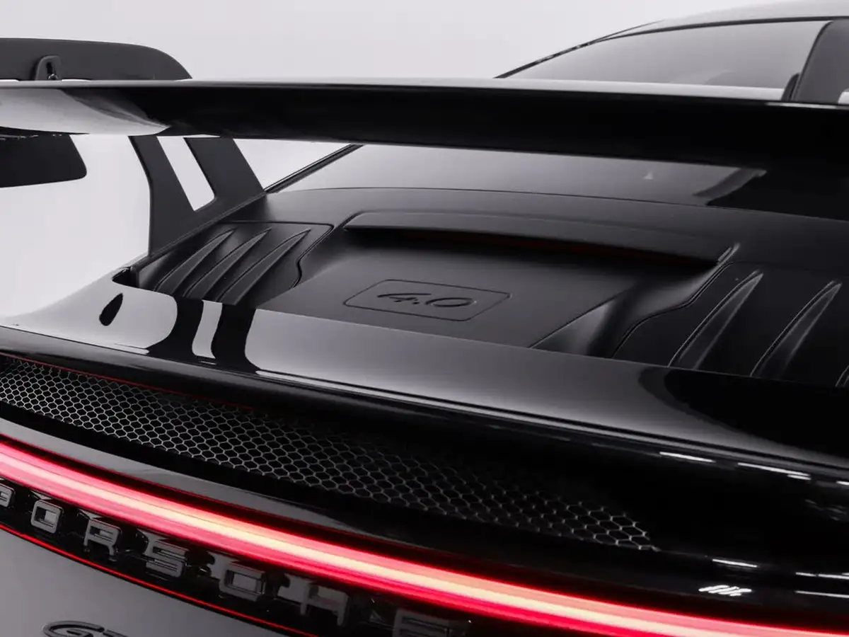 2022-porsche-911-40-gt3-rwd-pdk-big-22