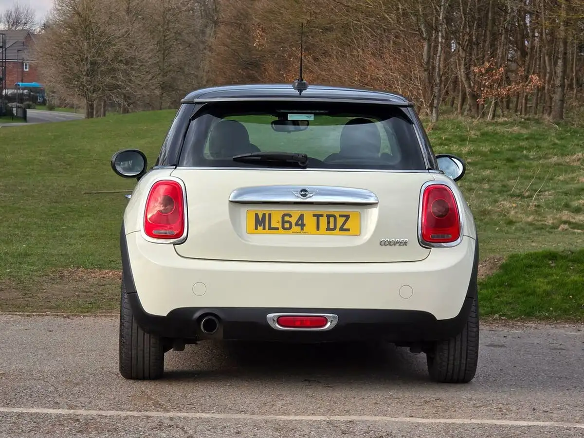 2014-mini-cooper-15-cooper-3d-big-3