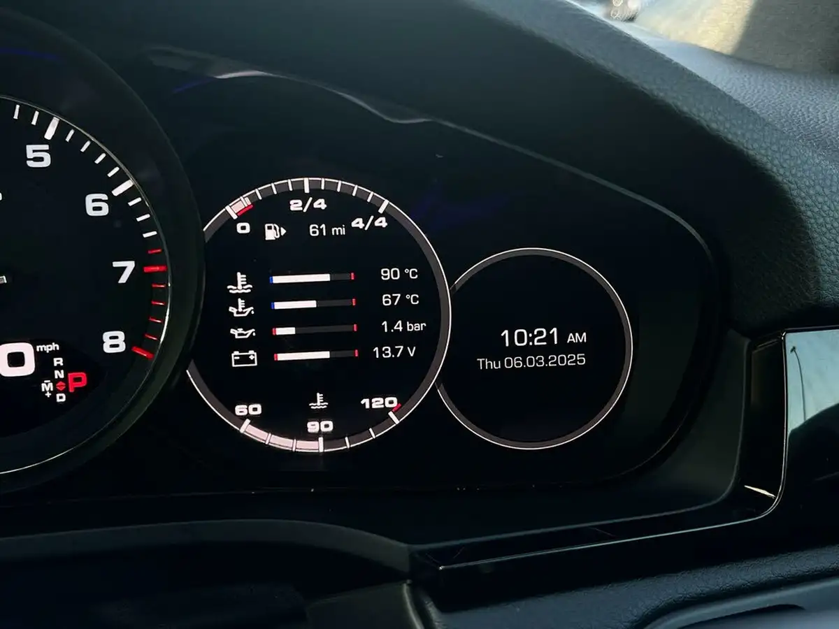 2020-porsche-cayenne-29-v6-s-coupe-big-33