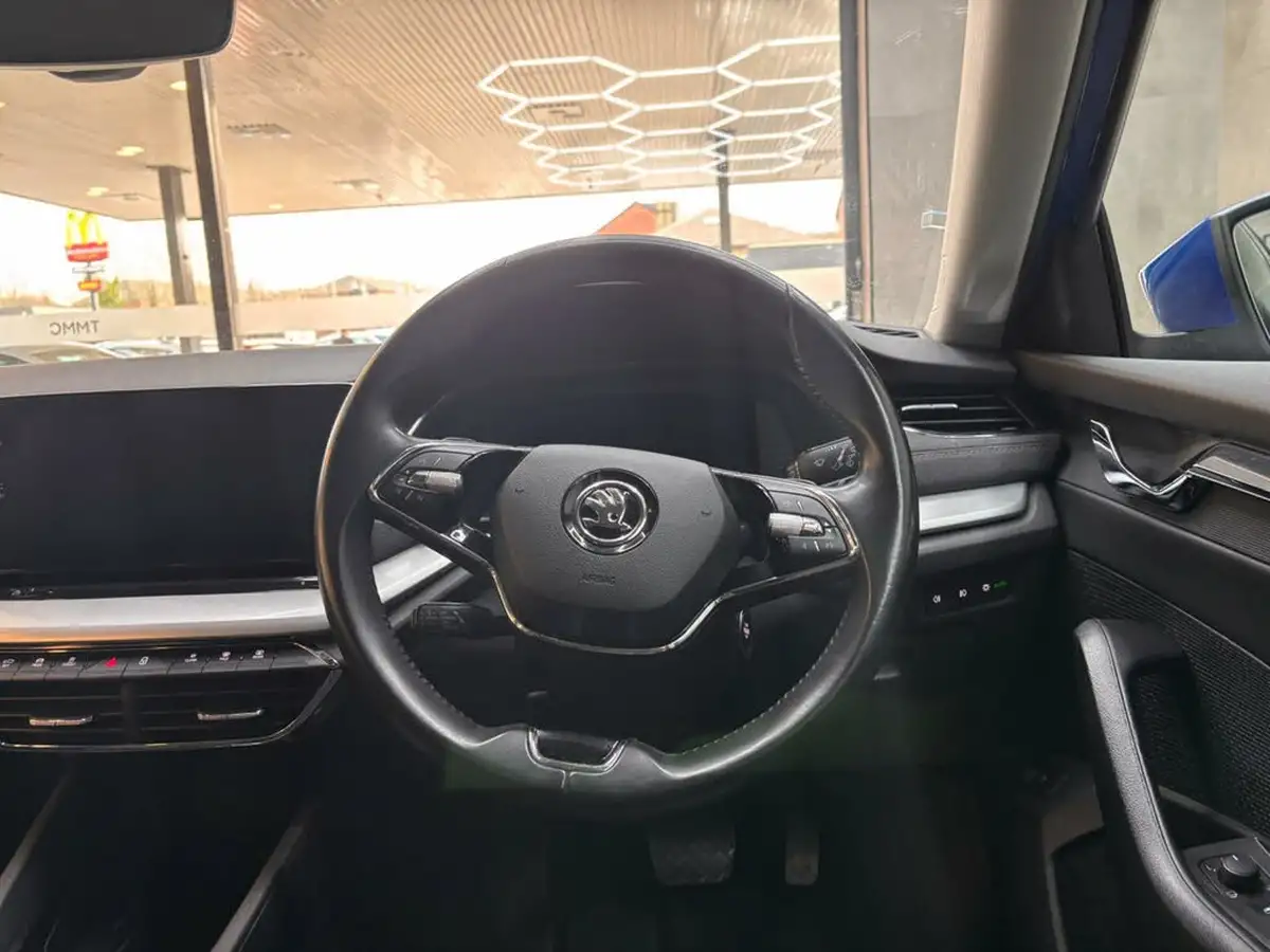 2021-skoda-octavia-14-tsi-se-l-estate-big-32