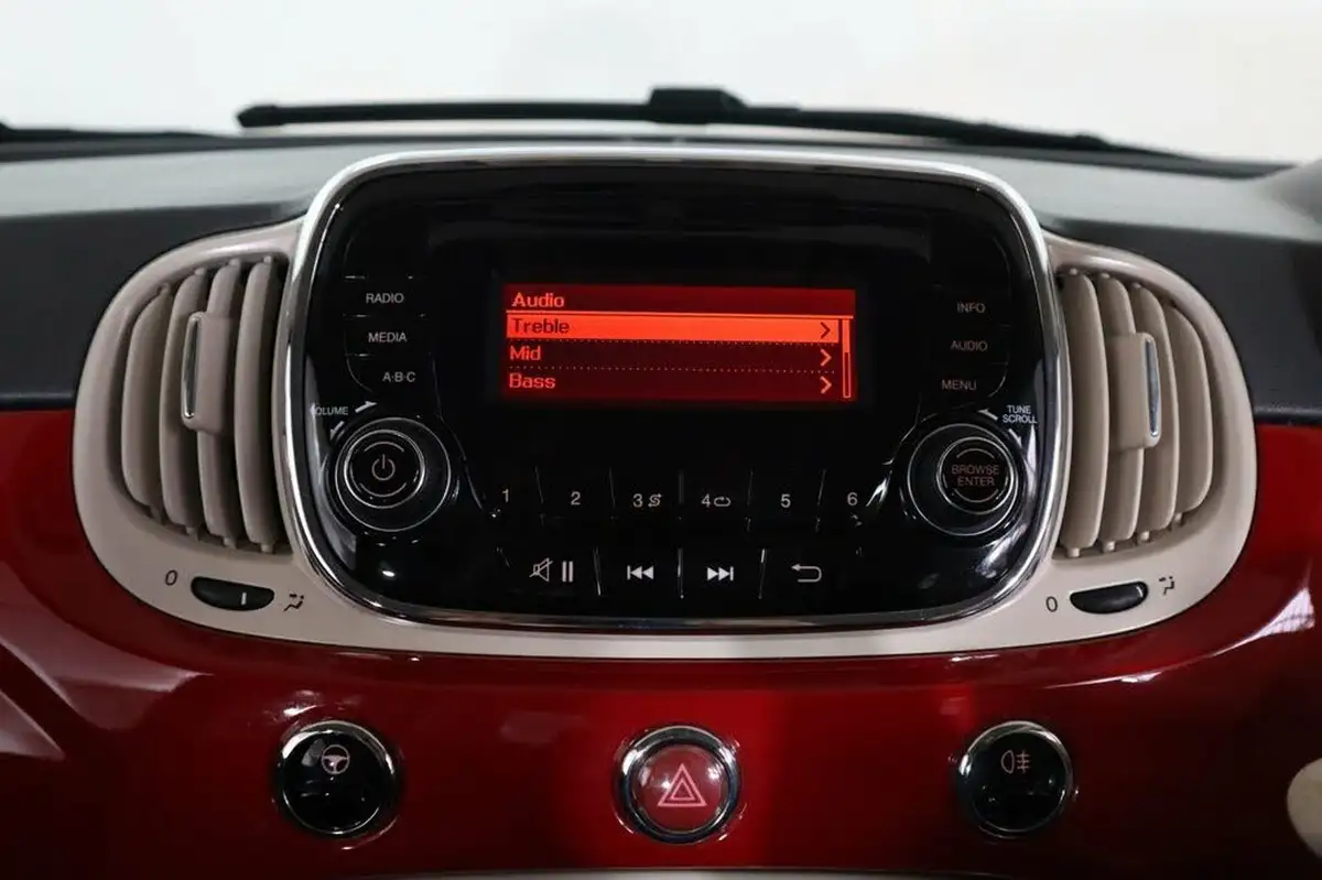 2016-fiat-500-12-pop-star-big-23
