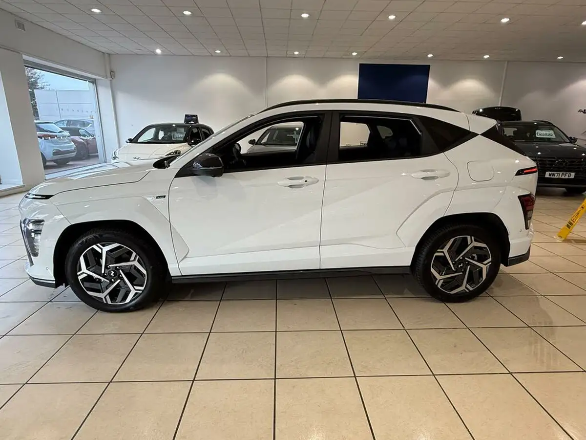 2024-hyundai-kona-16-t-gdi-n-line-s-198ps-dct-big-2