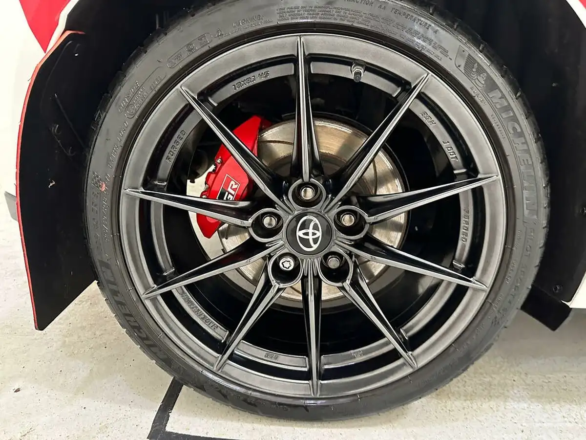 2021-toyota-yaris-16-gr-circuit-pack-big-36