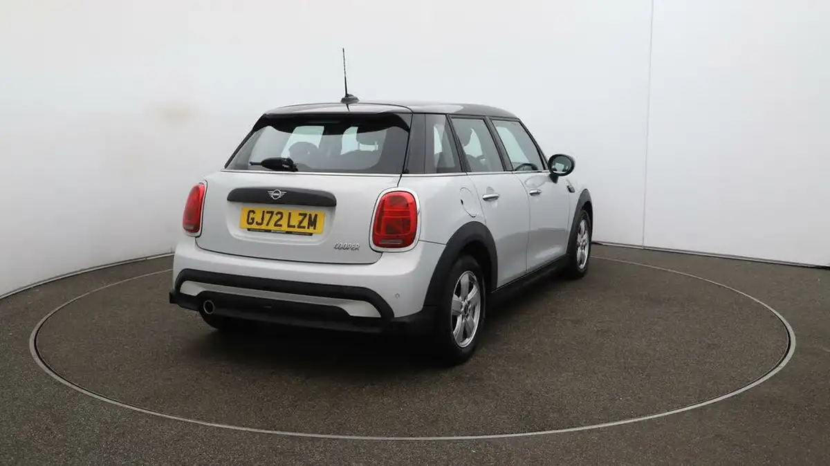 2022-mini-cooper-15-cooper-classic-premium-hatchback-5d-auto-big-52