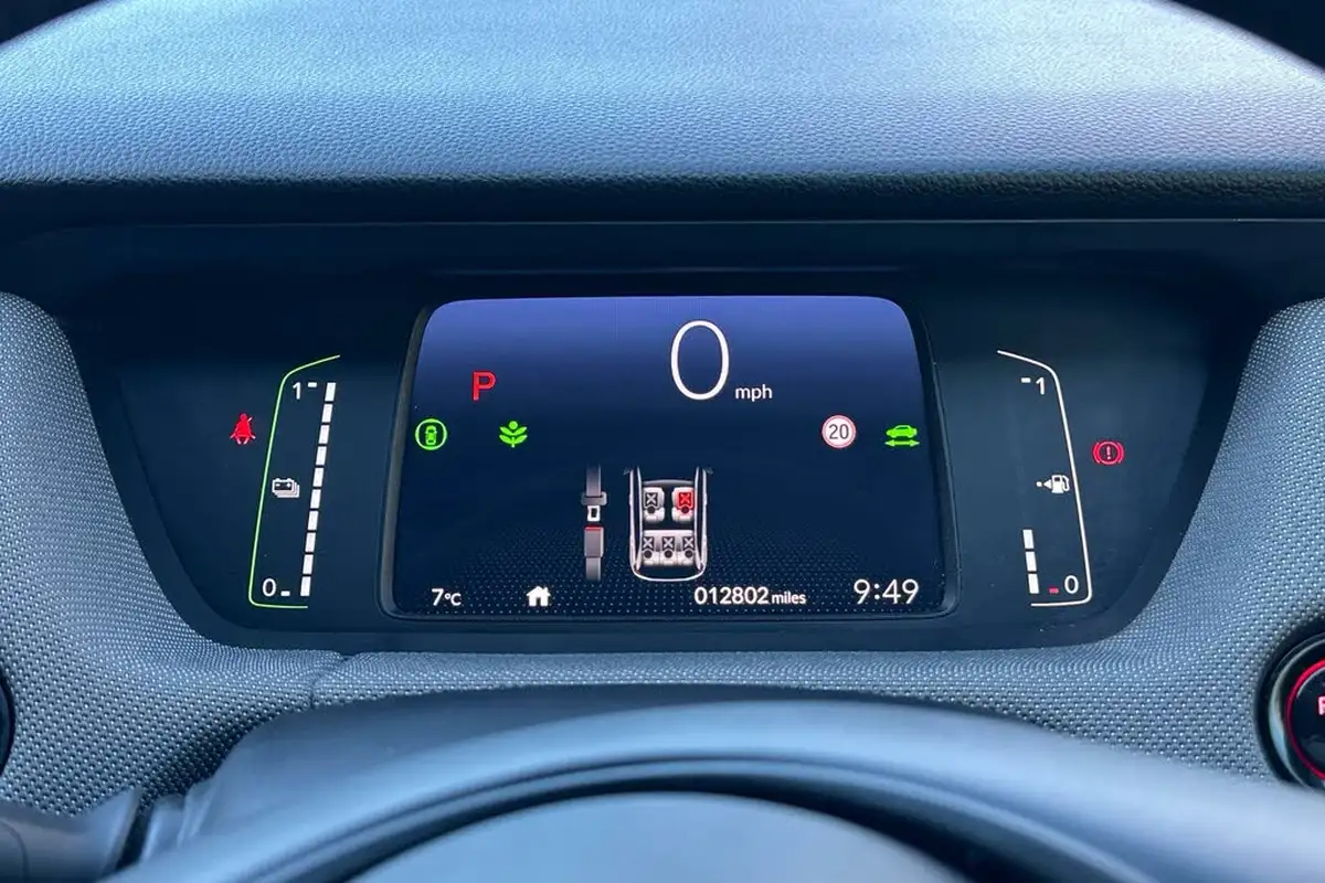2021-honda-jazz-15-i-mmd-crosstar-ex-107ps-big-11