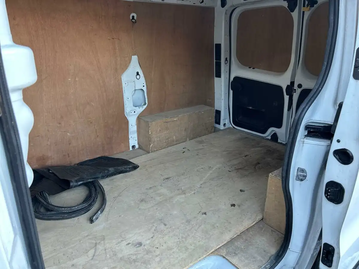 2018-renault-trafic-16dci-sl27-95-business-95-e6-panel-van-big-24