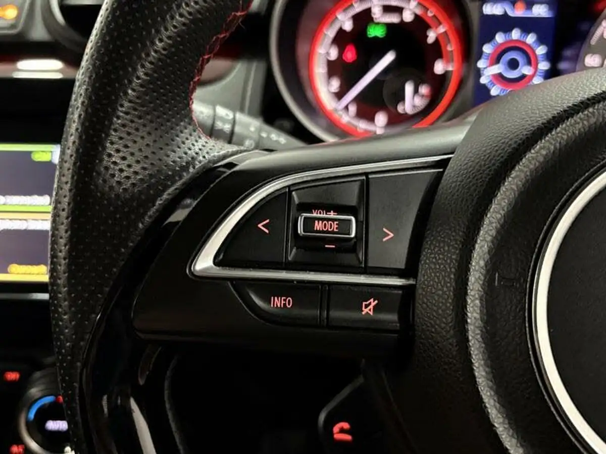 2018-suzuki-swift-14-boosterjet-sport-big-16