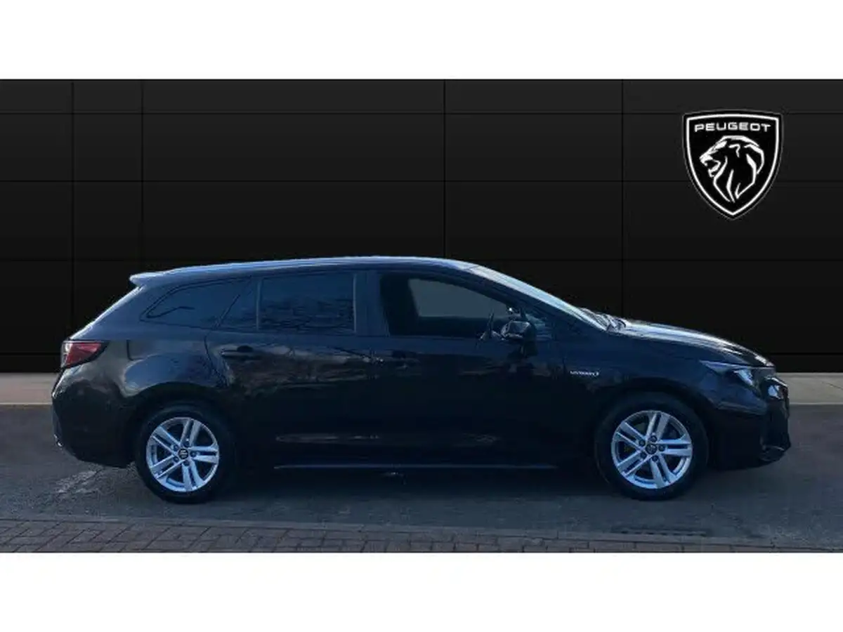 2021-suzuki-swace-18-sz-t-big-4