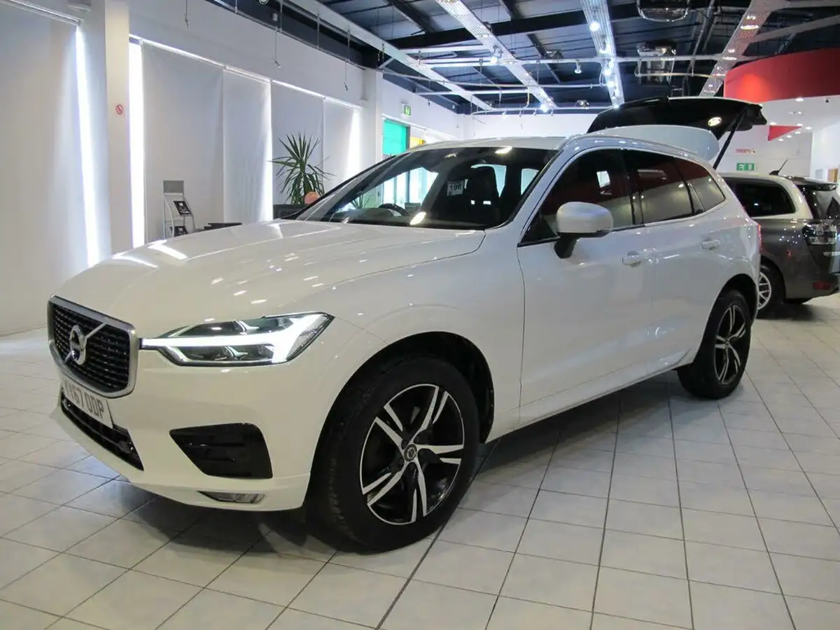 2017-volvo-xc60-20td-d4-r-design-awd-geartronic-big-69