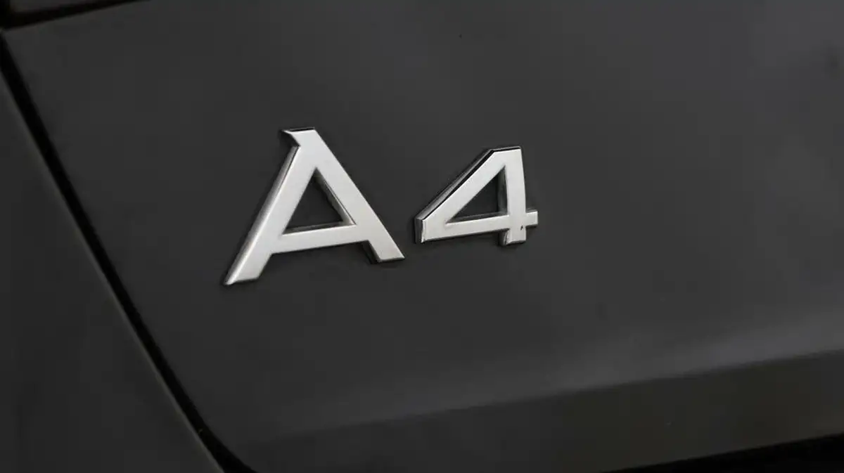 2020-audi-a4-20-35-tfsi-s-line-tronic-big-22