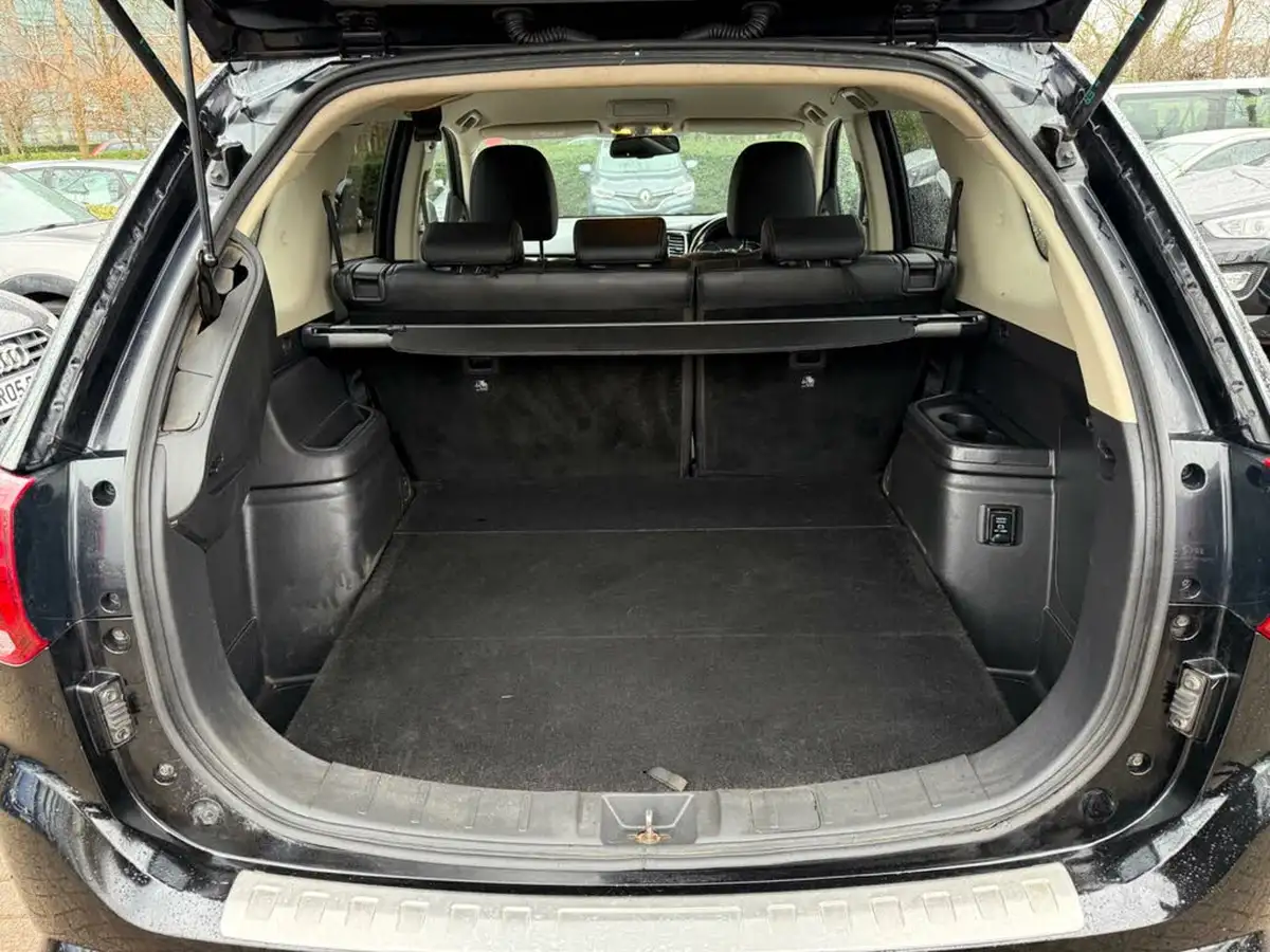 2018-mitsubishi-outlander-20-4h-phev-big-9
