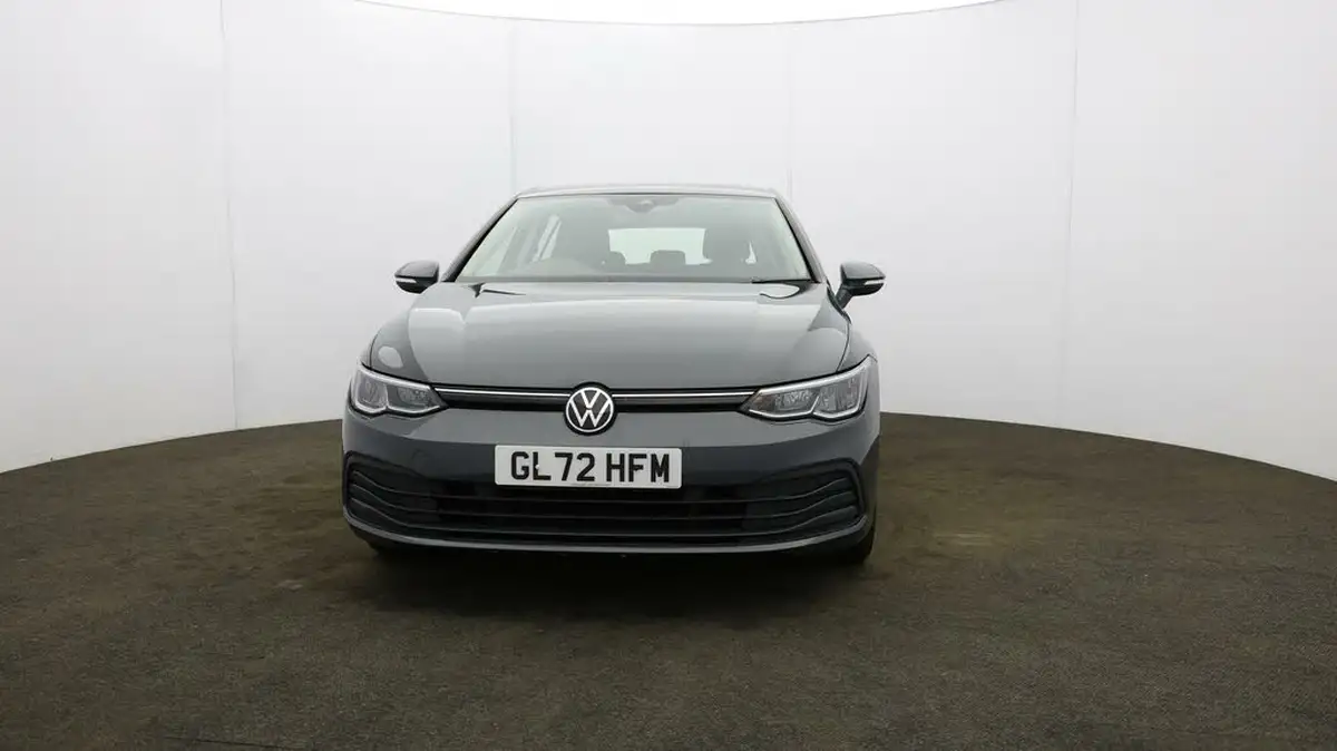 2022-volkswagen-golf-15-tsi-life-150ps-hatchback-big-39