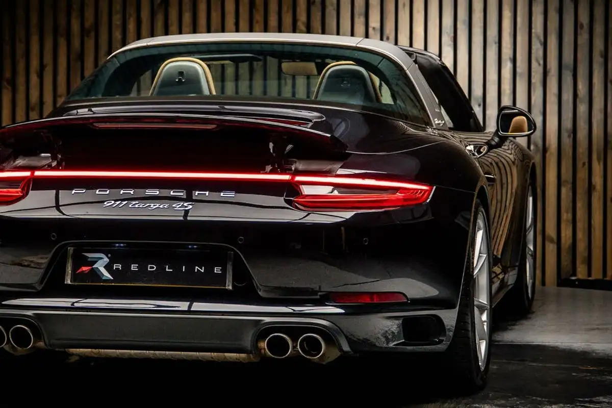 2017-porsche-911-30-targa-4-s-420bhp-pdk-big-21