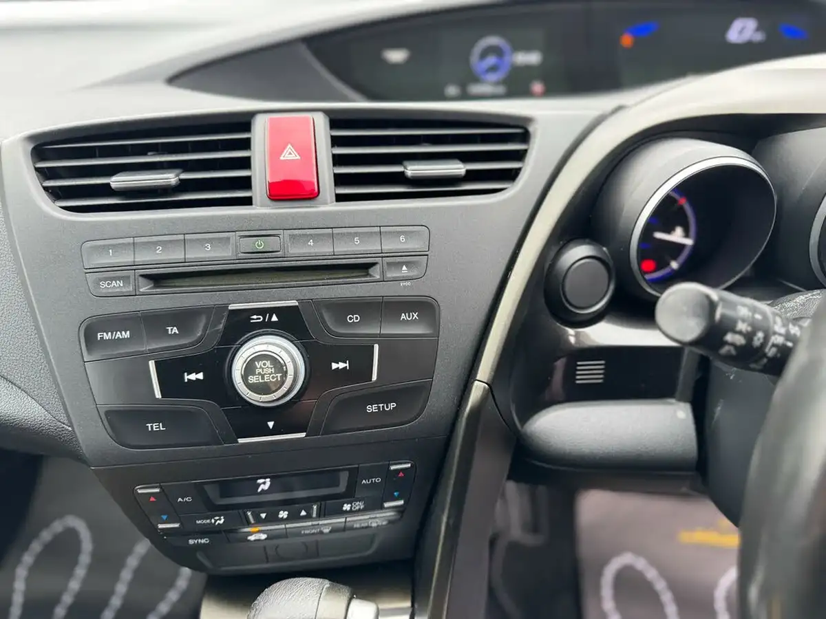 2013-honda-civic-18-es-auto-big-29