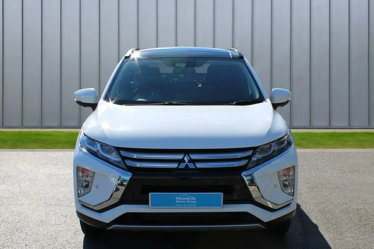 2018-mitsubishi-eclipse-cross-15-4-auto-big-2