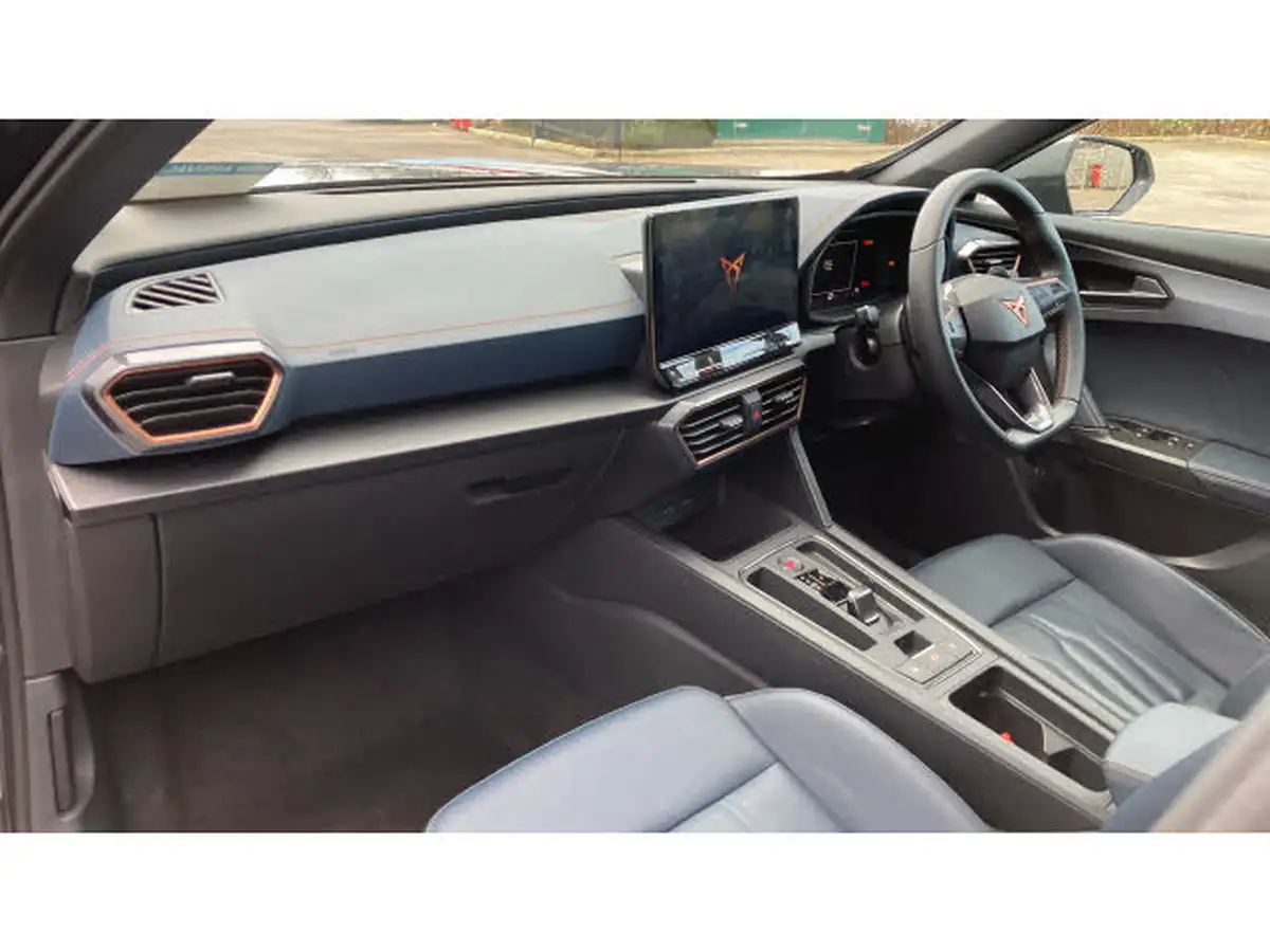 2024-cupra-formentor-14-e-hybrid-v2-big-8