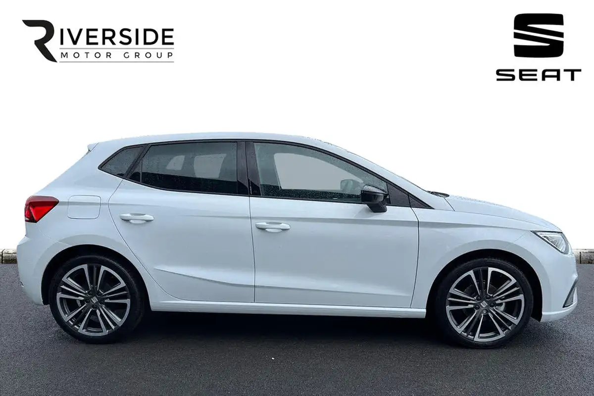 2024-seat-ibiza-10-tsi-anniversary-limited-edition-95ps-big-3