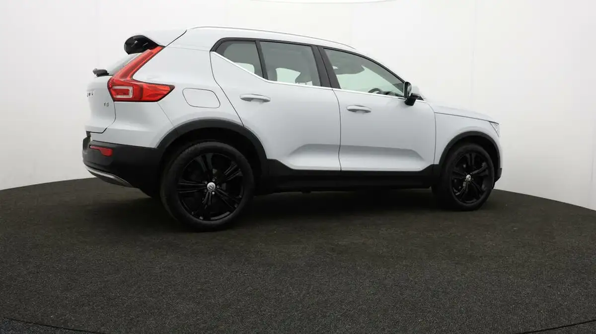 2021-volvo-xc40-15-t3-inscription-pro-163bhp-big-28