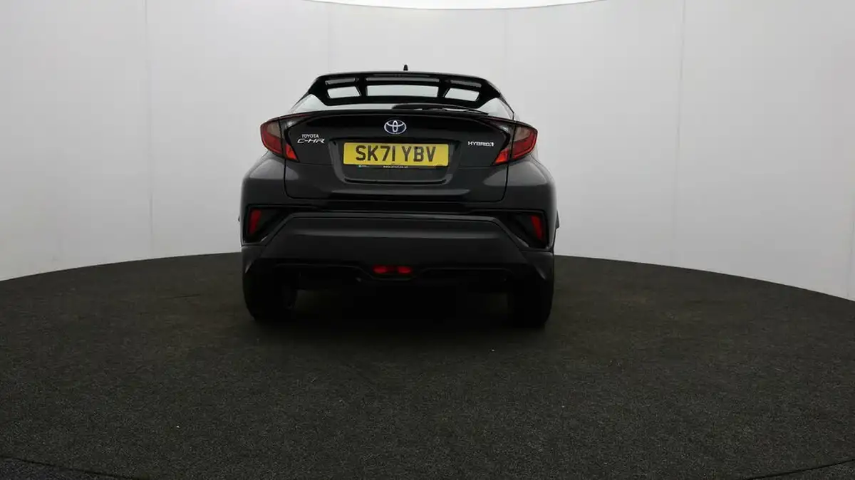 2021-toyota-c-hr-18-vvt-i-icon-big-52