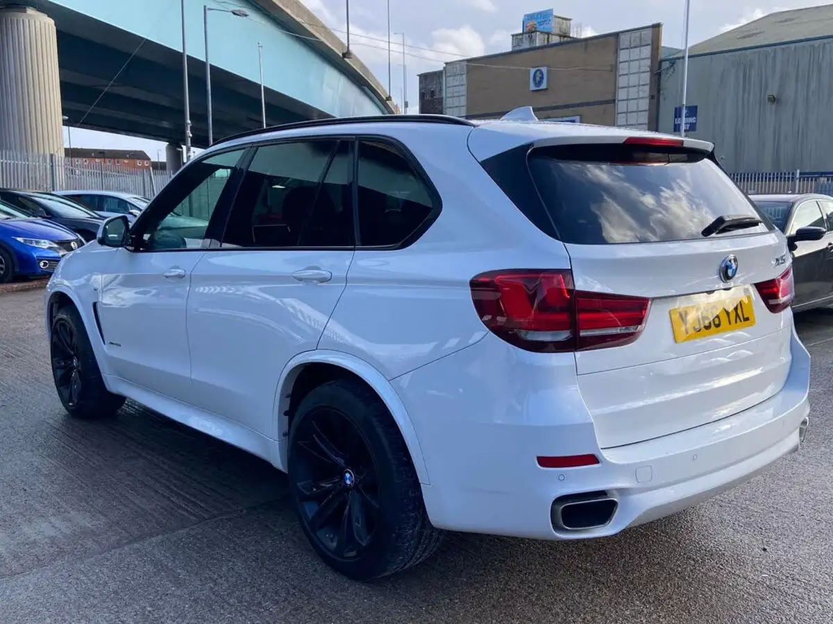 2016-bmw-x5-big-8