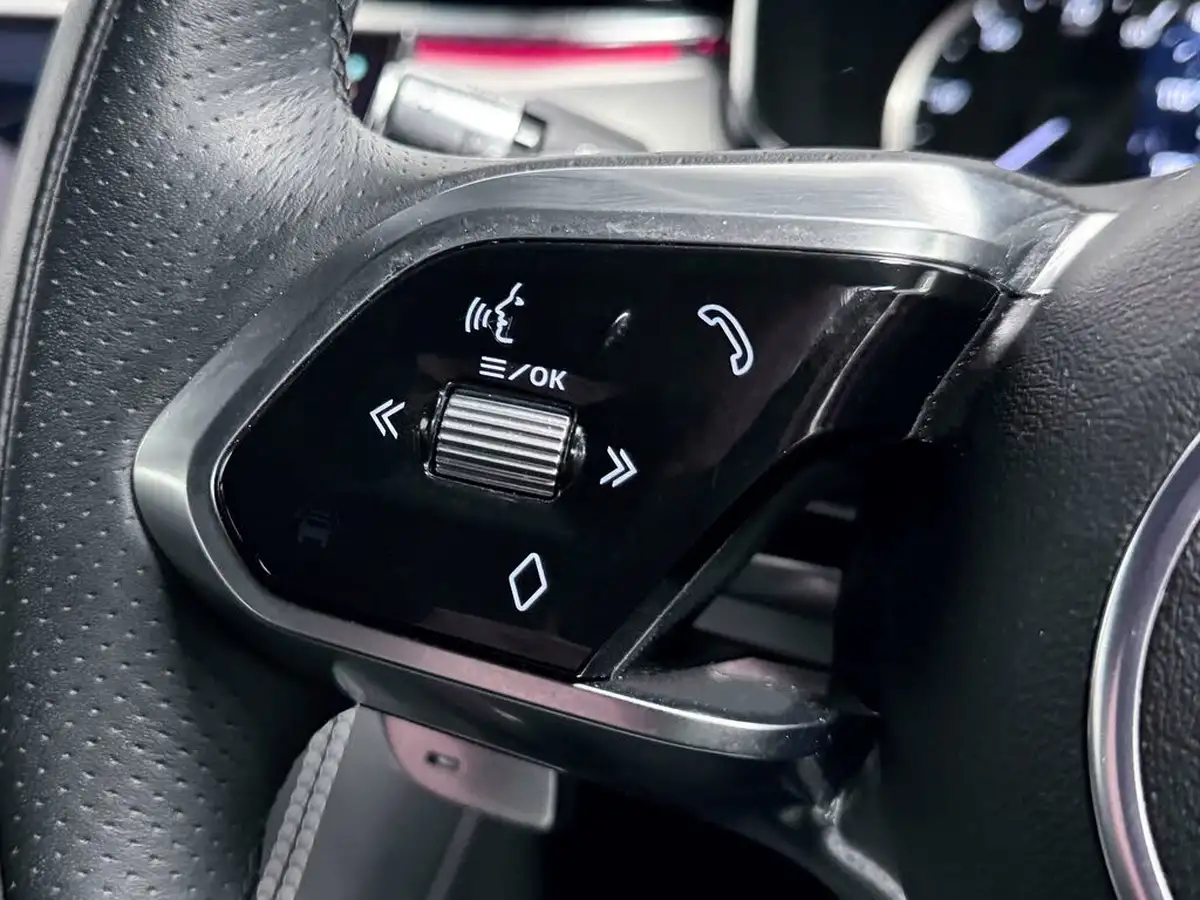 2022-jaguar-f-pace-20-d200-r-dynamic-s-big-28