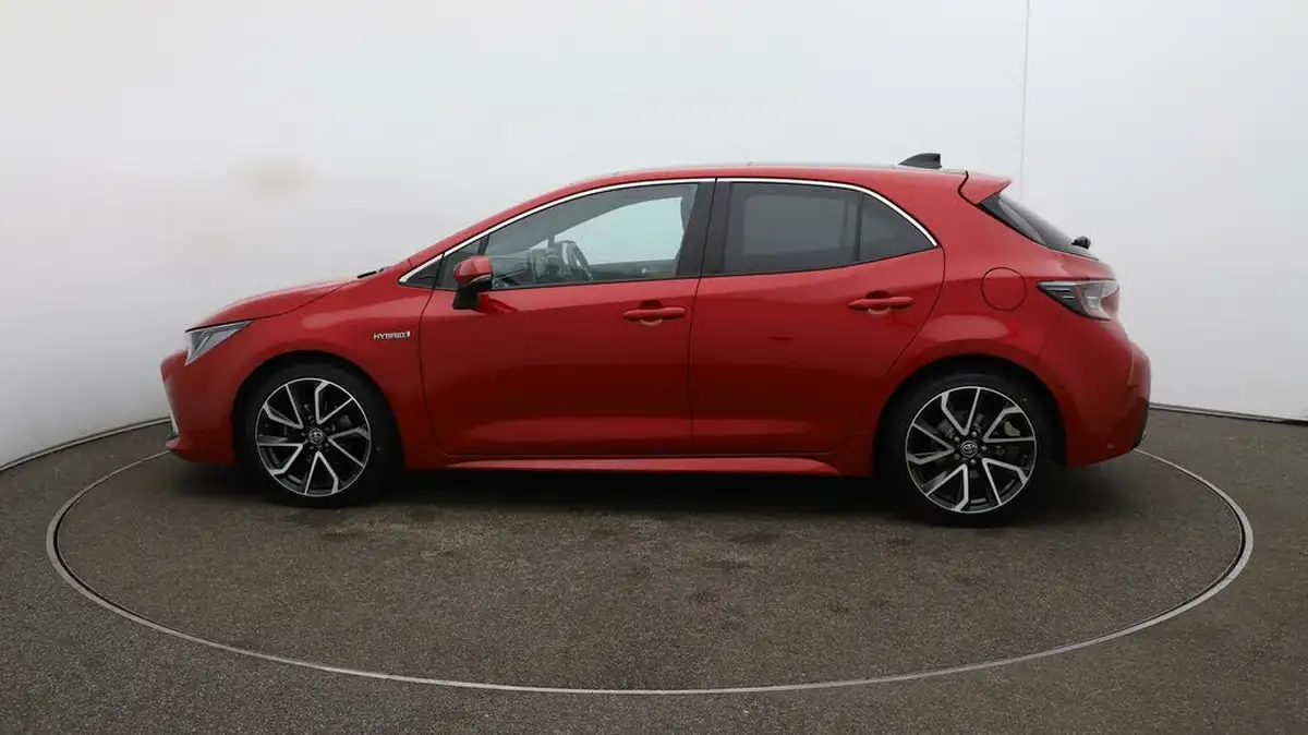 2021-toyota-corolla-18-vvt-i-excel-trk-hatchback-big-66