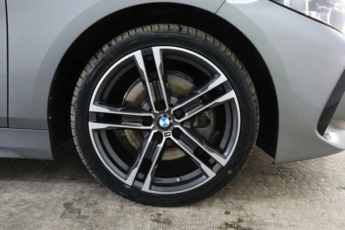 2022-bmw-1-series-15-118i-m-sport-lcp-dct-big-14