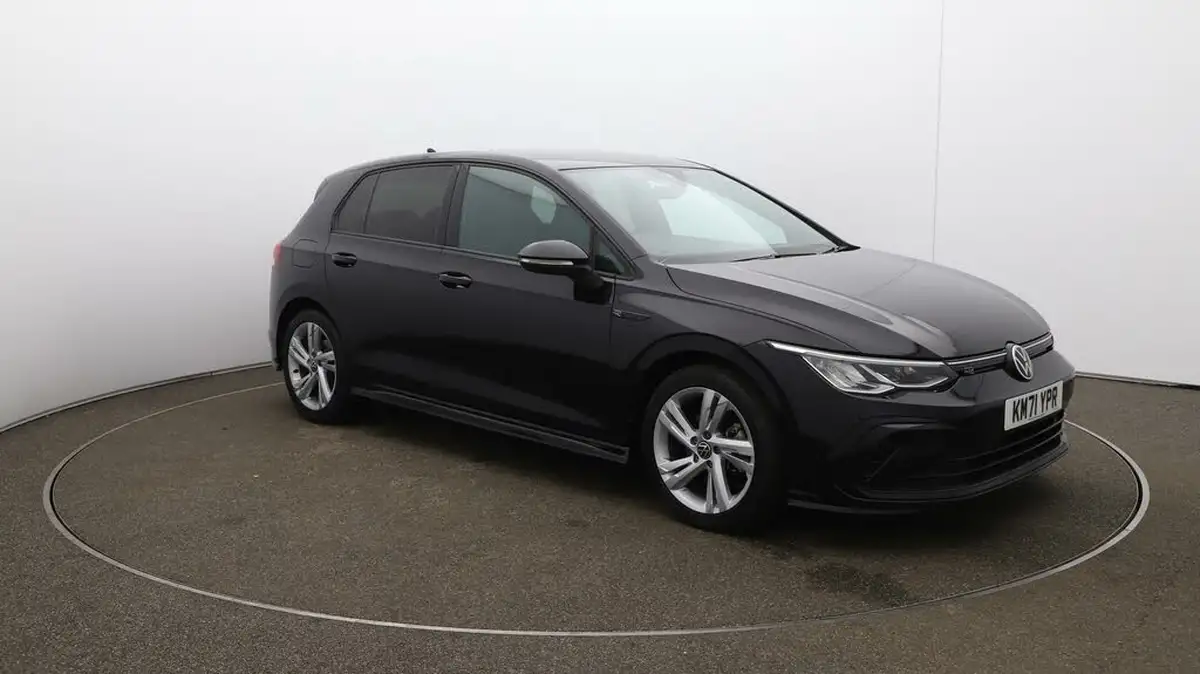 2021-volkswagen-golf-15-tsi-r-line-150ps-hatchback-big-37