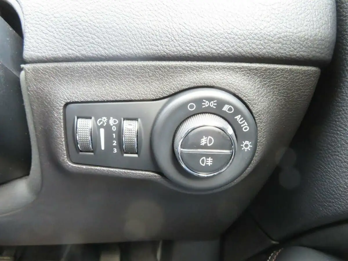 2018-jeep-compass-14-multiair-ii-longitude-big-29