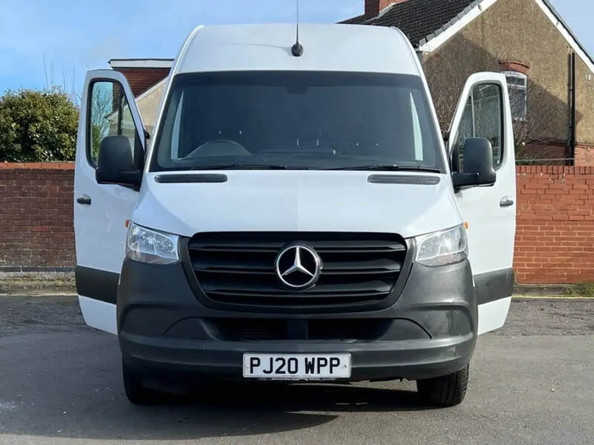 2020-mercedes-benz-sprinter-21cdi-314-l2h1-panel-van-rwd-eco-gear-360-big-15