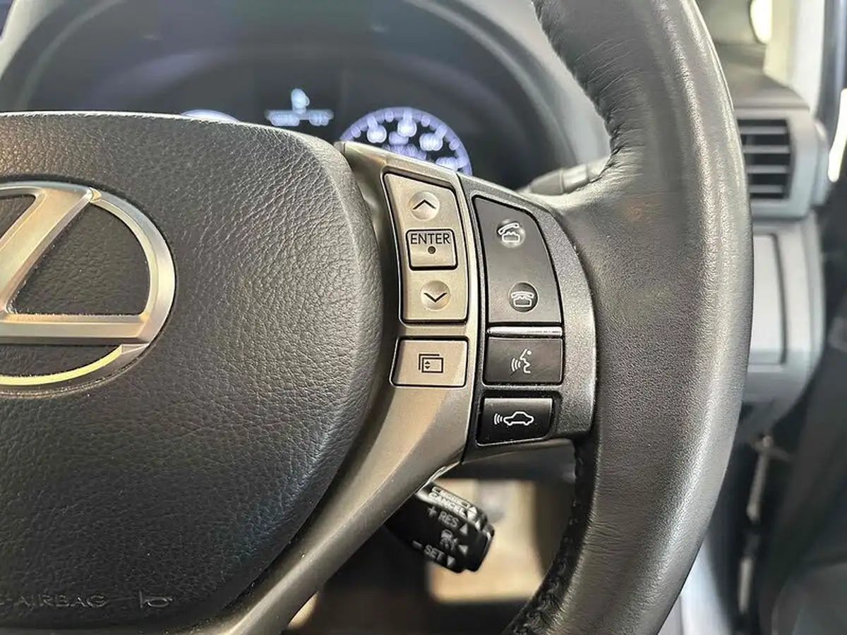 2013-lexus-rx-450h-35-premier-big-42