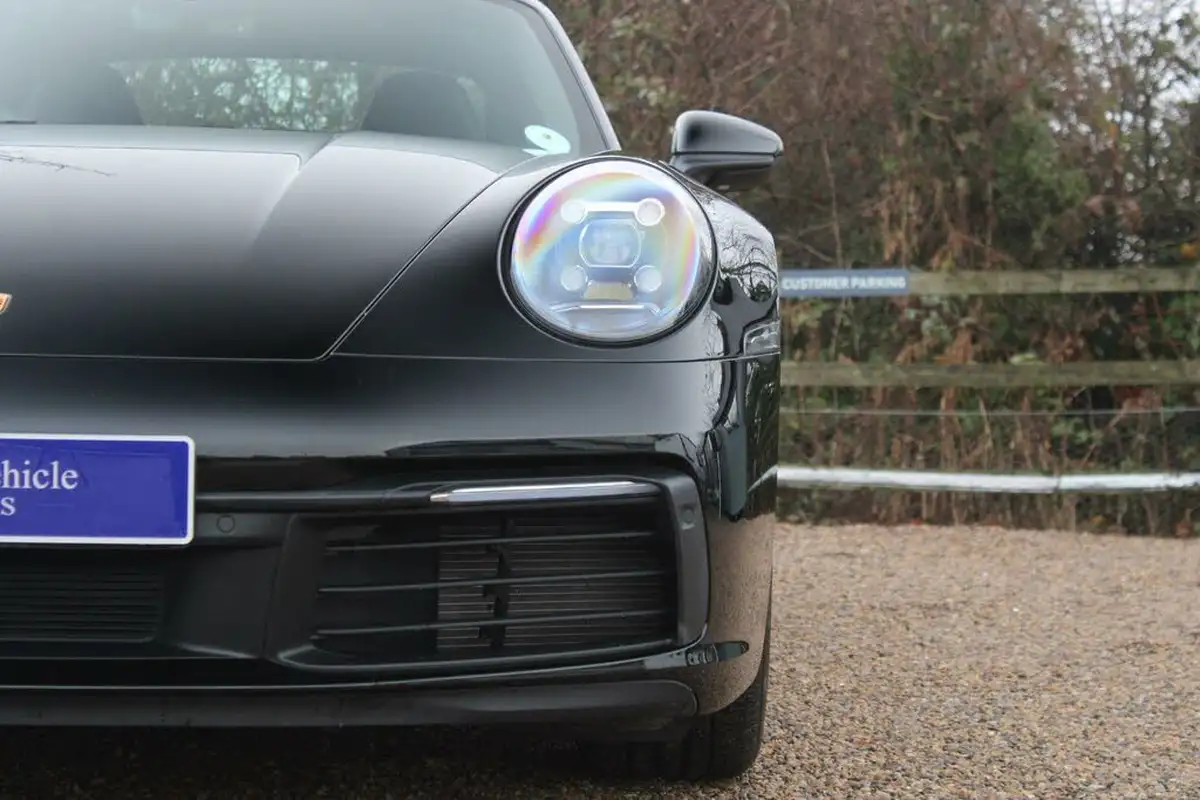 2020-porsche-911-30-carrera-coupe-big-50