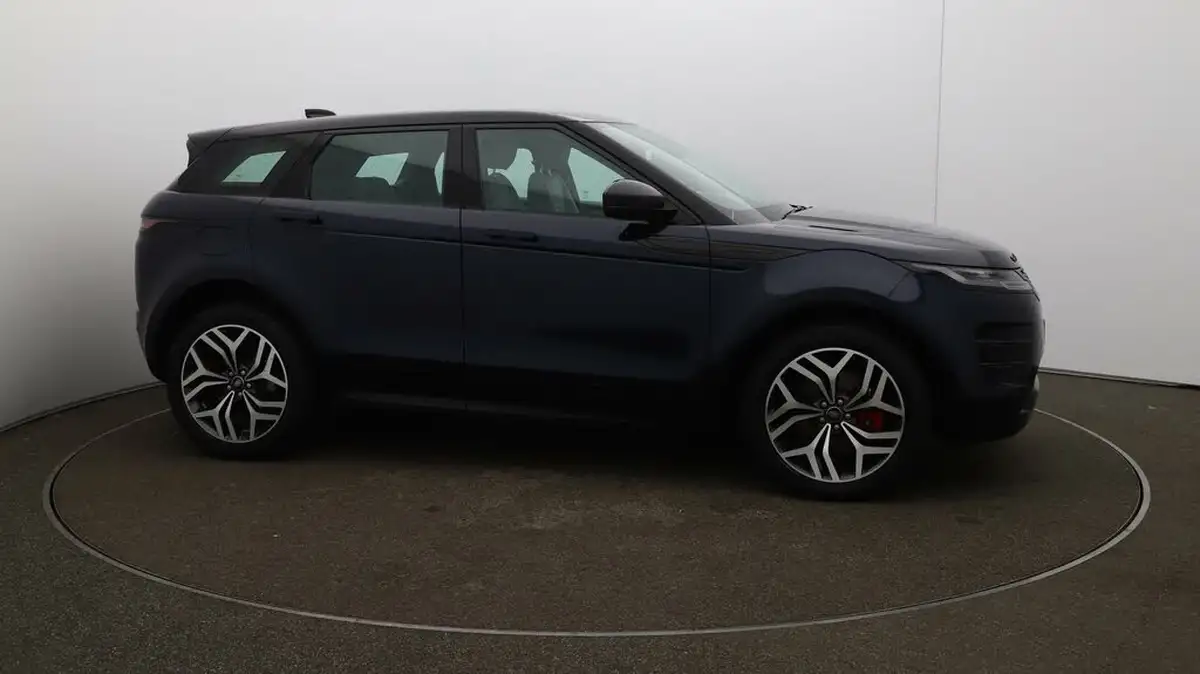 2022-land-rover-range-rover-evoque-15-p300e-autobiography-big-40