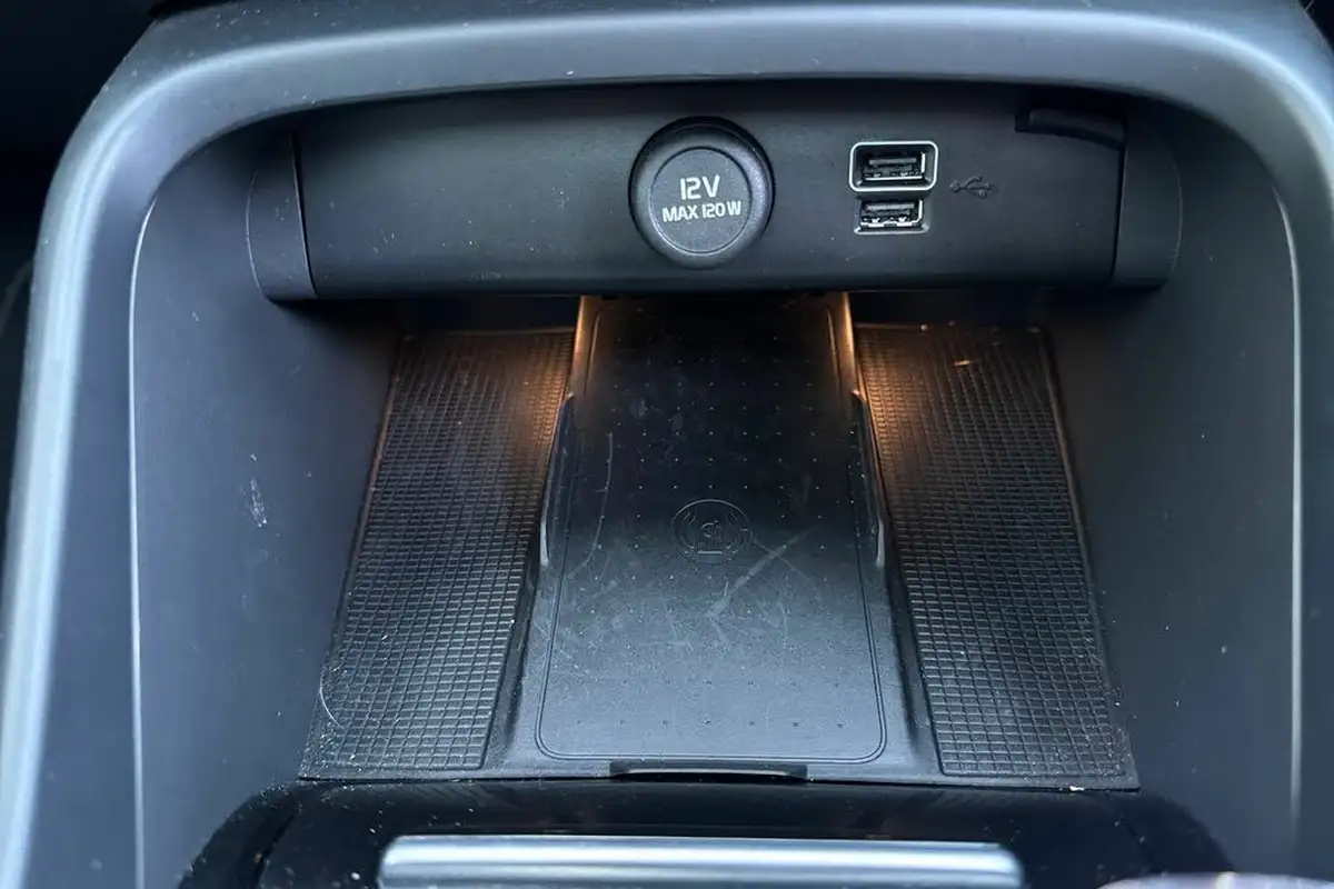 2022-volvo-xc40-15-t5-inscription-pro-big-23