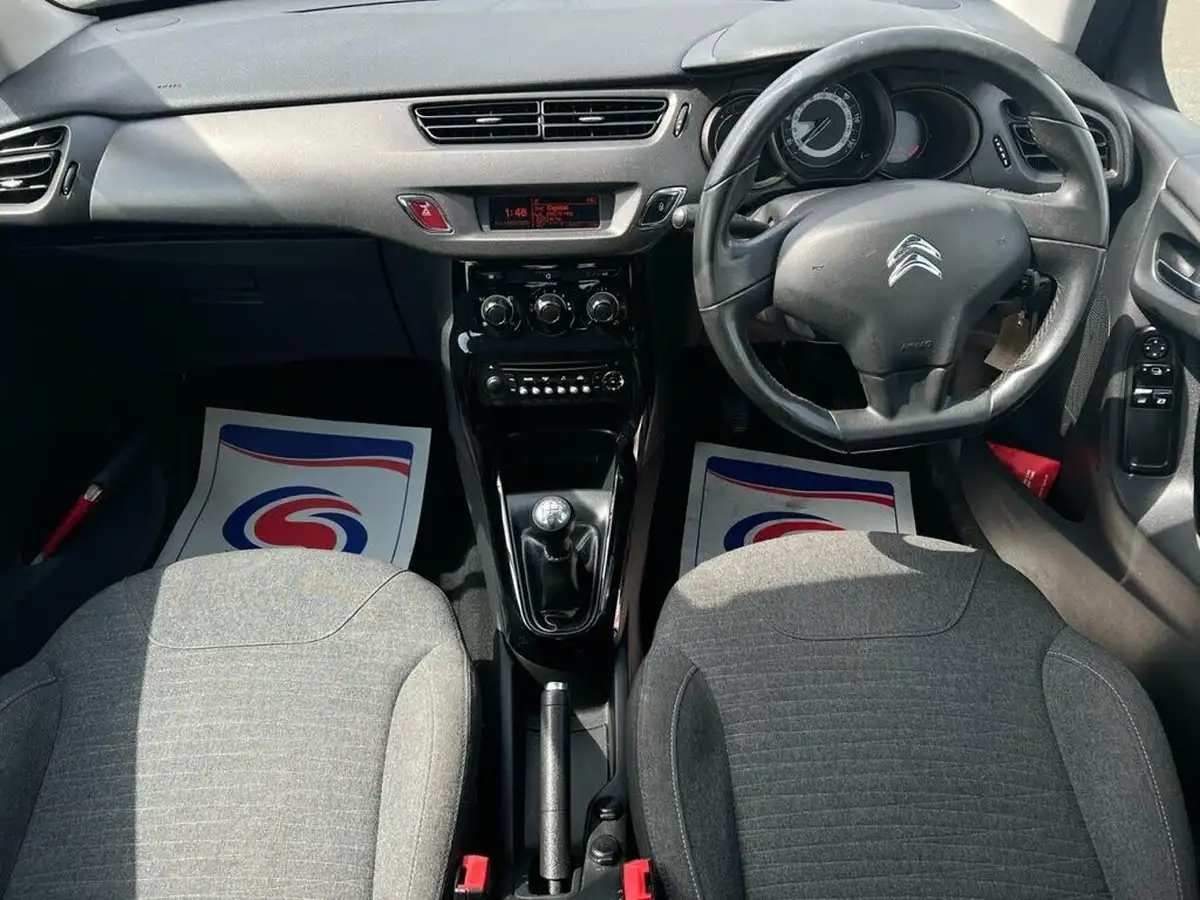 2015-citroen-c3-16e-hdi-selection-airdream-big-10