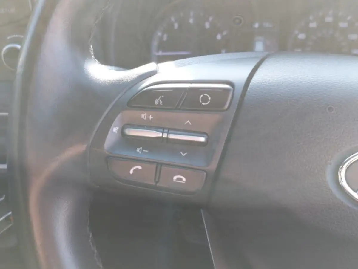 2018-hyundai-kona-10-t-gdi-se-big-16