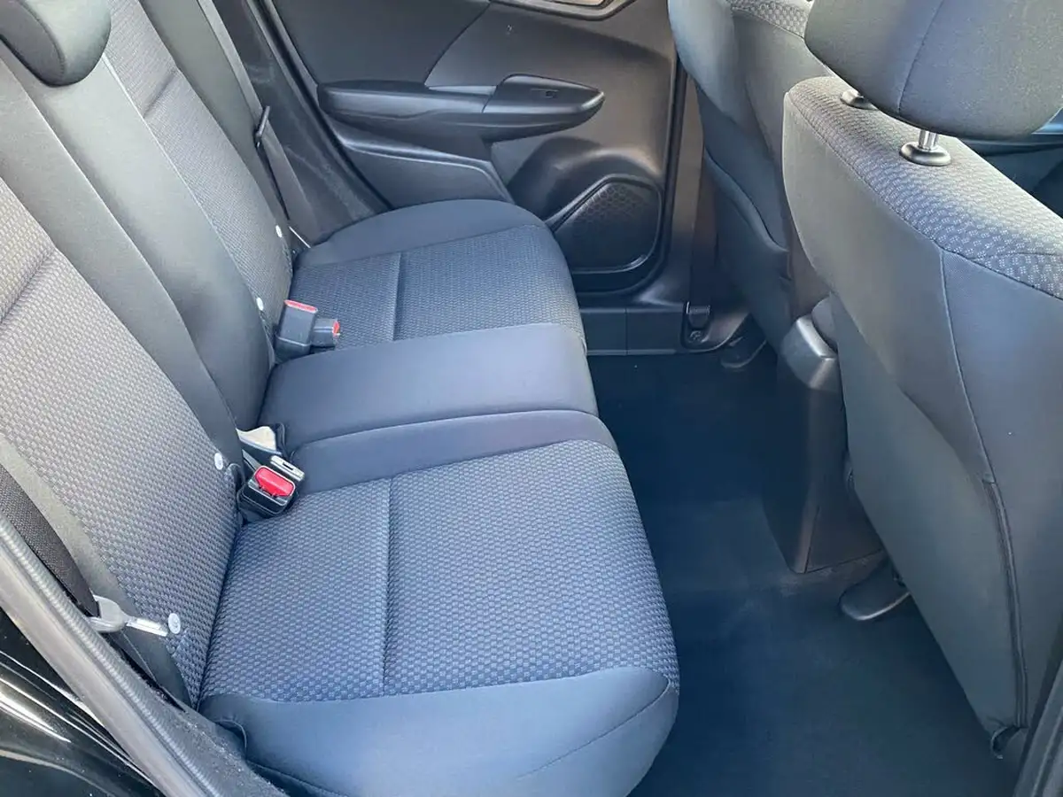 2020-honda-jazz-13-i-vtec-se-big-8