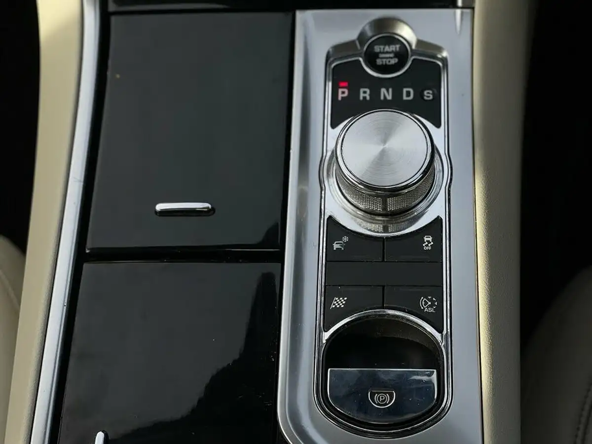 2015-jaguar-xf-30td-s-portfolio-saloon-4d-big-25