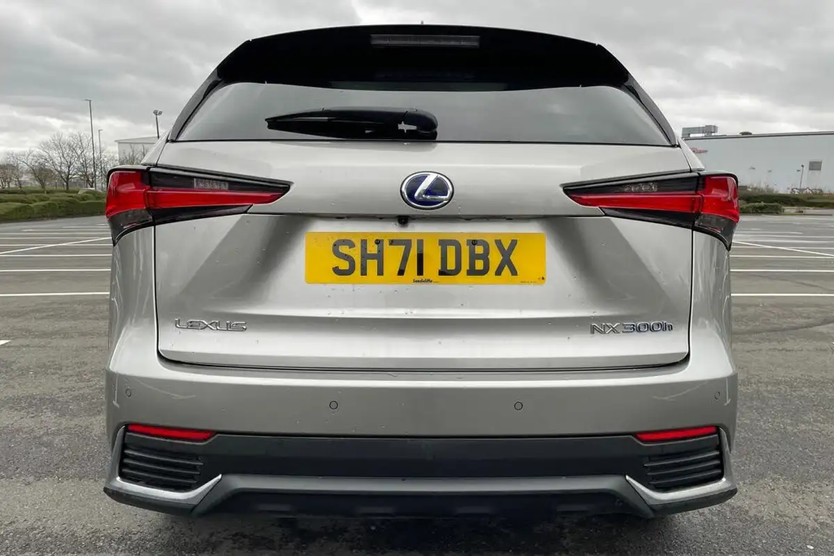 2021-lexus-nx-300h-25-nx-4wd-8in-navigationparking-sensors-big-16